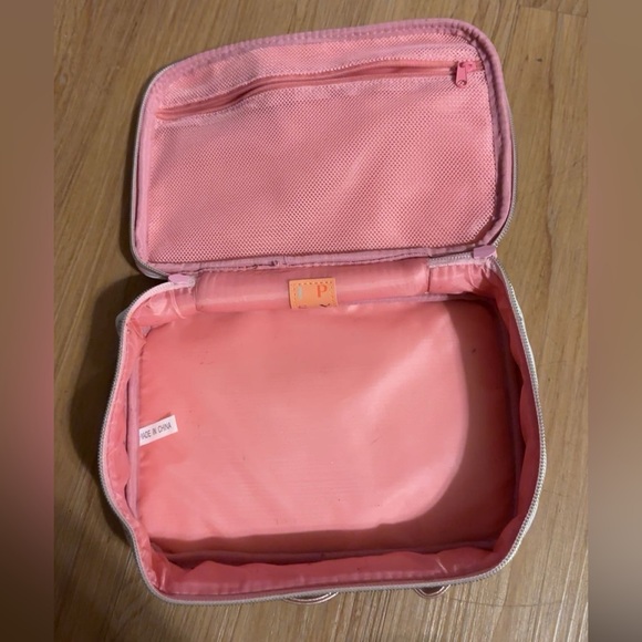 Ipsy Makeup Bag 2023 Holiday Bag - Picture 2 of 2